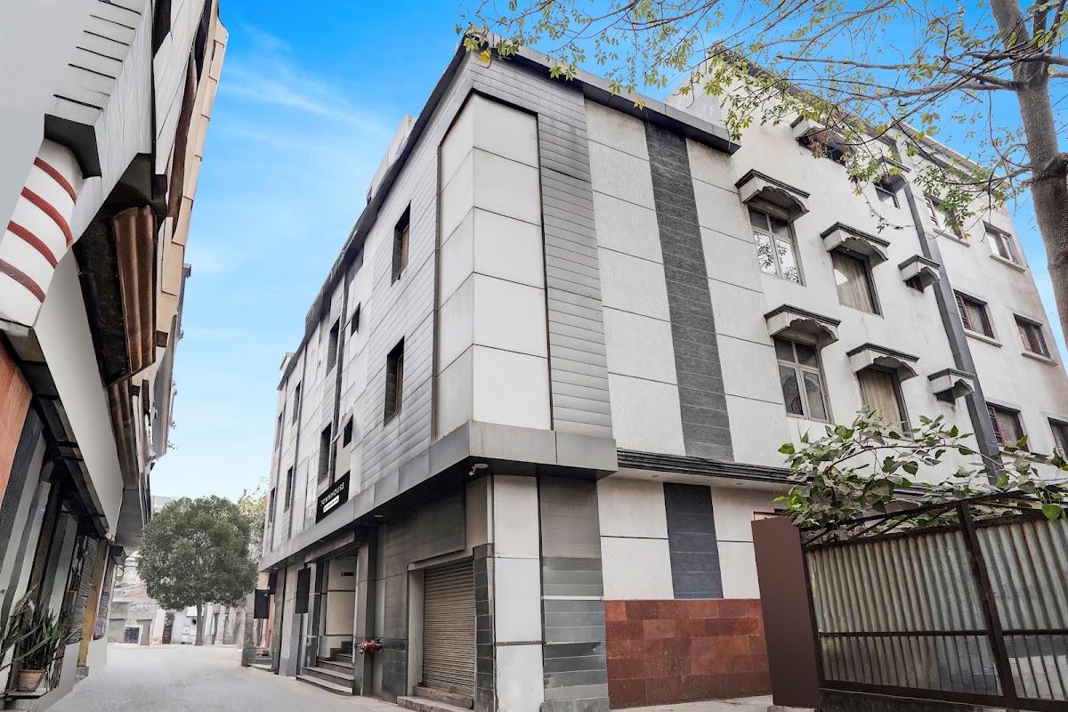 Townhouse by OYO Golden Temple Amritsar Formely Hotel A Star
