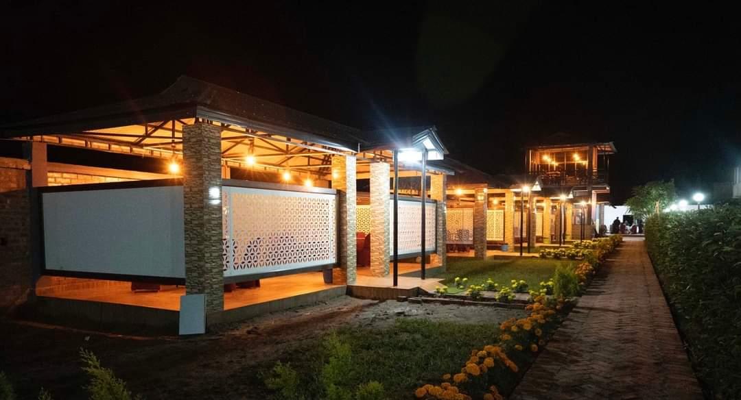 Highway Resort