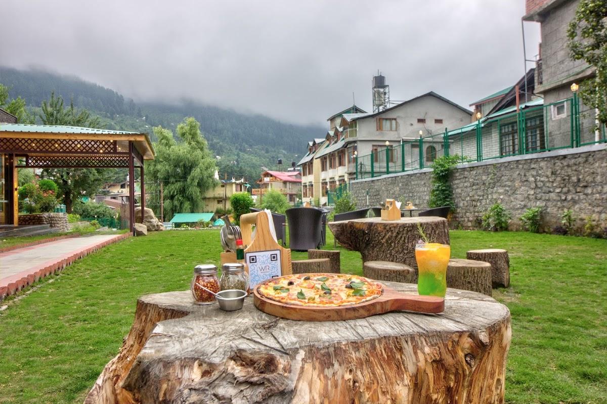 Woodrock Hotel Manali