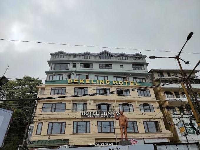 Dekeling Hotel
