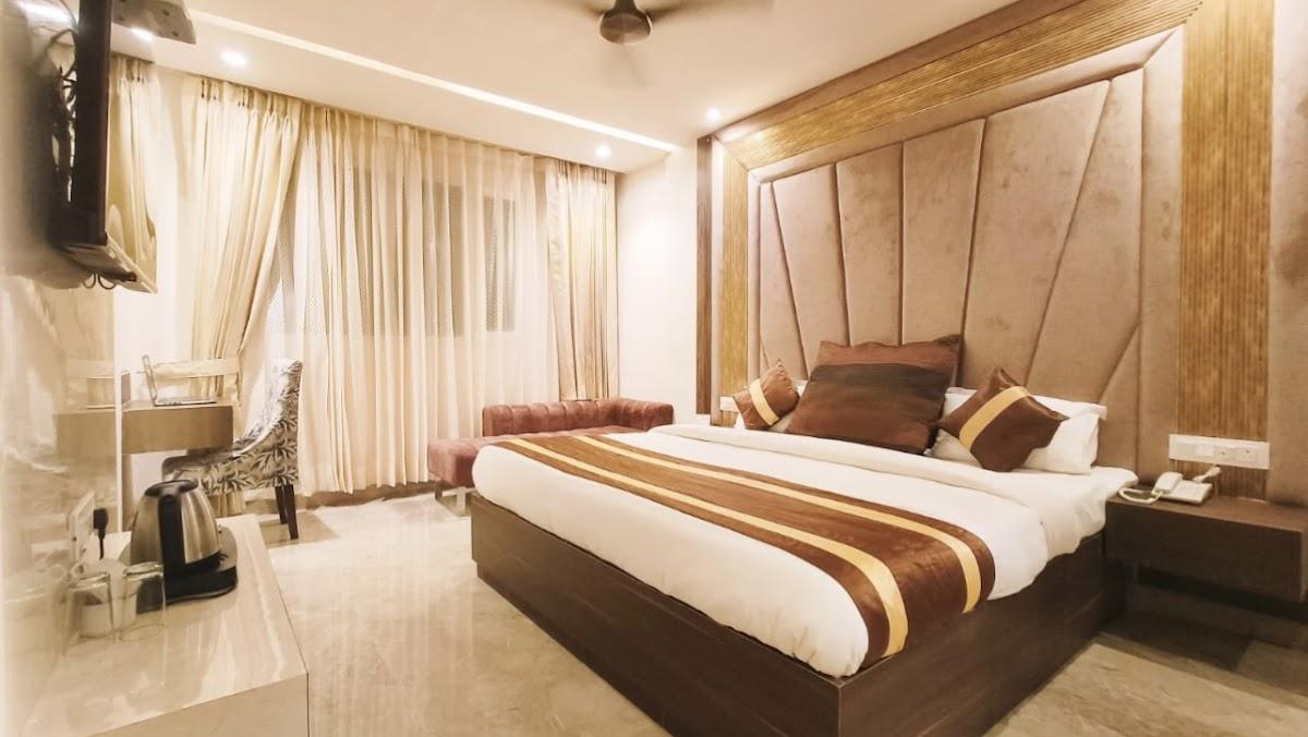 Hotel Cj International