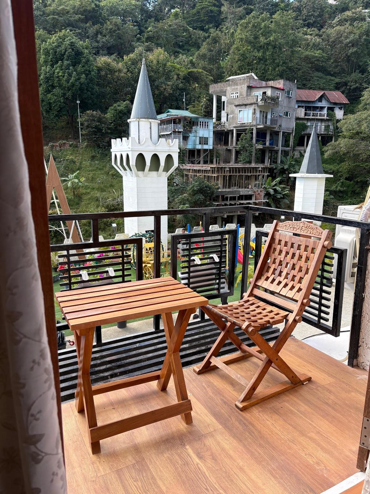 Hotel Woodland