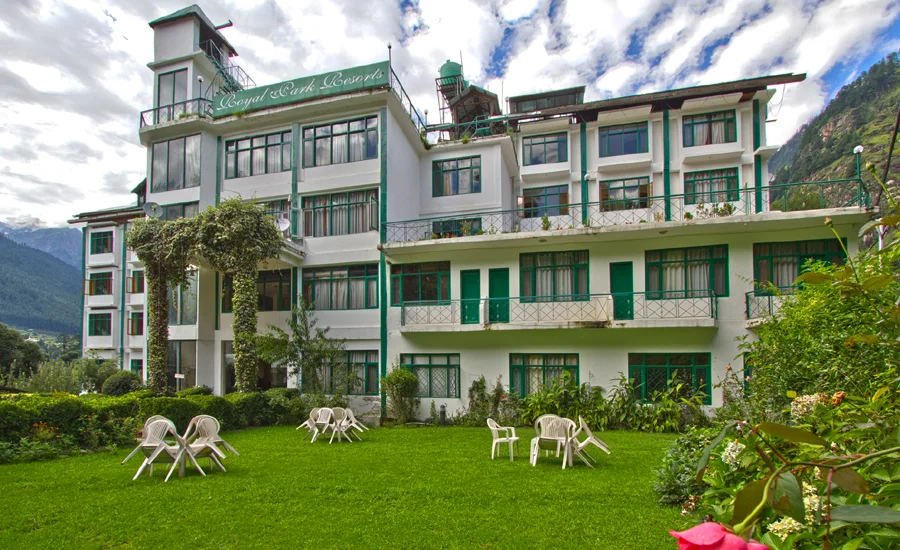 Royal Park Resorts and Spa, Manali (A River side Resort)